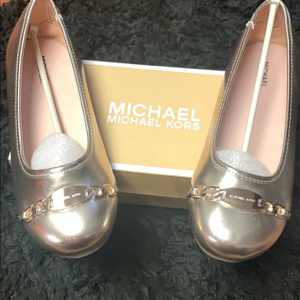 Michael Kors brand new size 5 flat shoe ROSE GOLD
